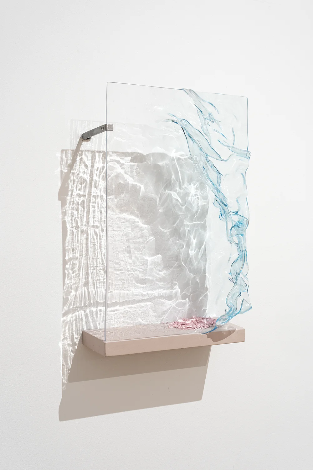 Shifting Grit, by Sixuan Zhu, MFA Glass ’21