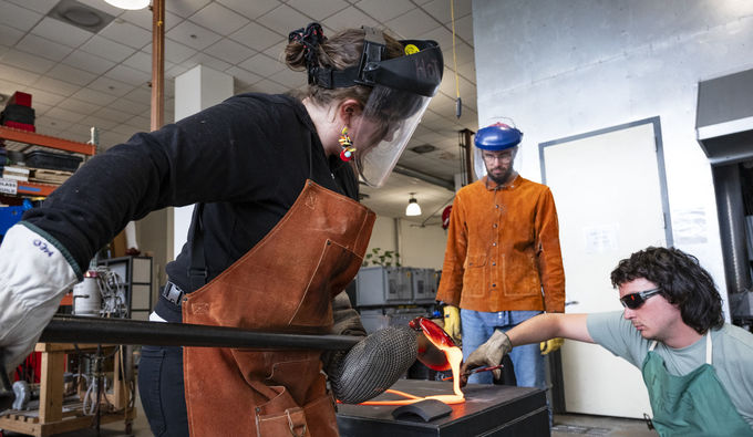 Tyler Glass program studio