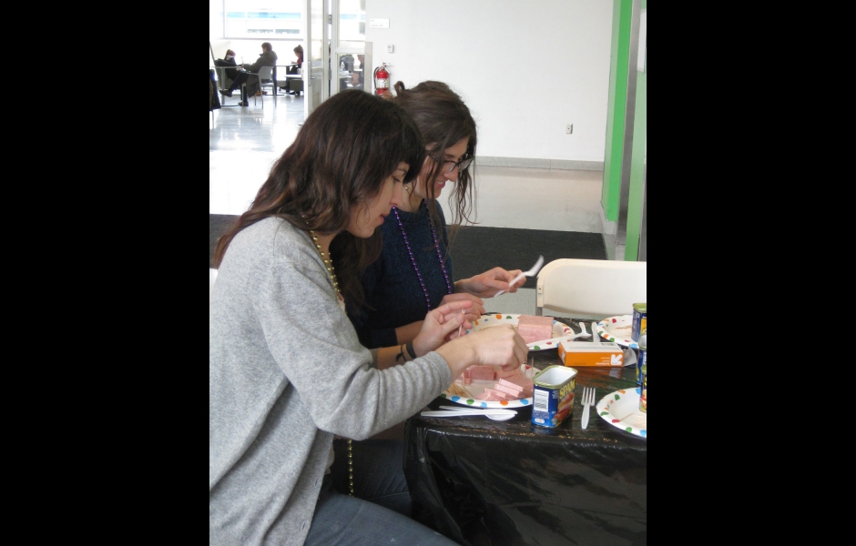 students carving spam