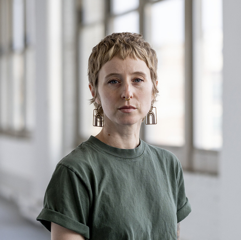decorative profile image of Heather
